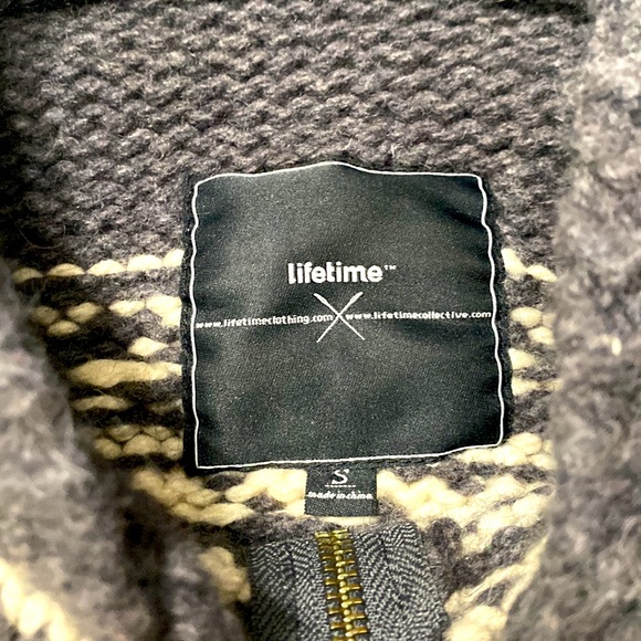 WOOL Lifetime Collective Clothing hooded zip up sweater - Picture 4 of 6